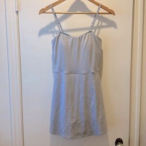 Aloyoga Alosoft courtside tennis dress NWT heather gray  size medium retails